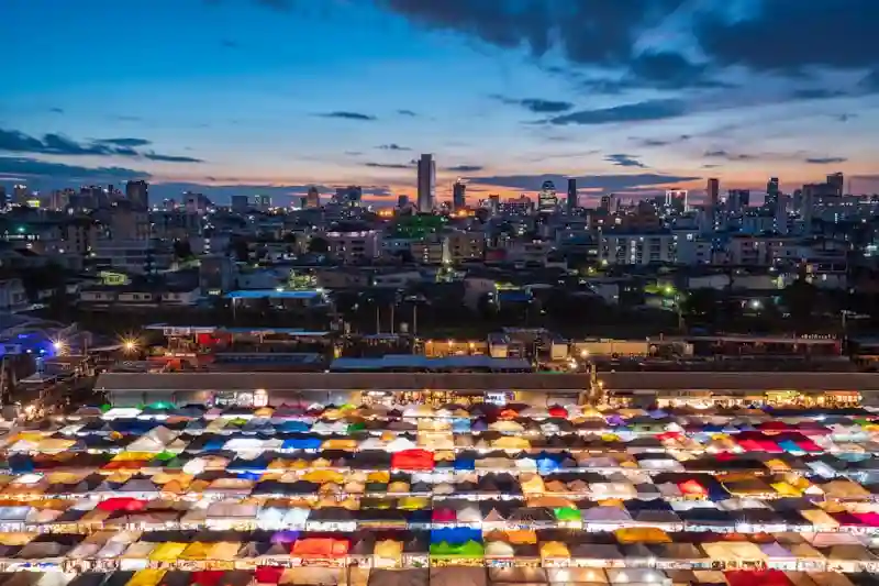 Bangkok night market